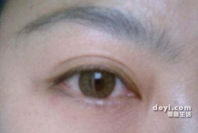 姐的美瞳终于戴上去了,鸡冻啊.还有大热的ELF拼购加点小心得.