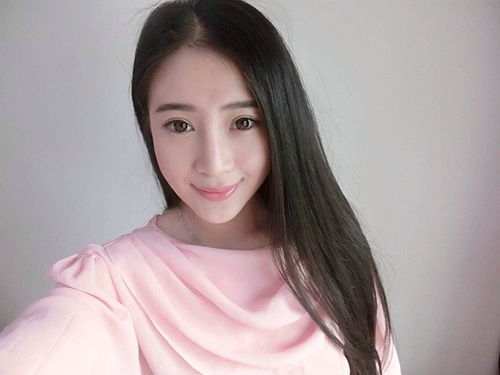 一定要手晾干了才能摘美瞳